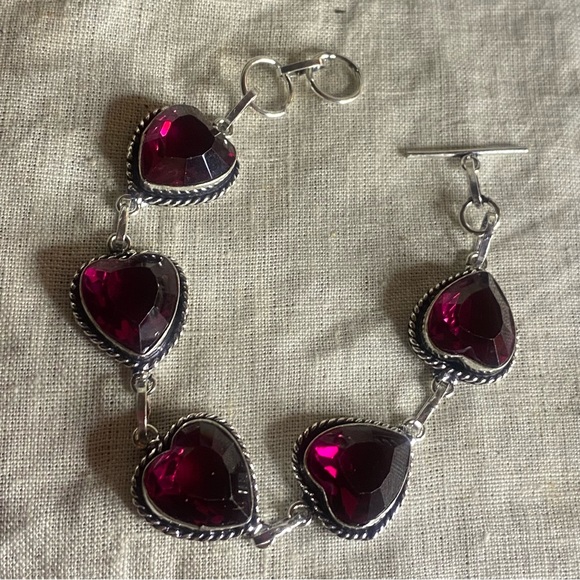 Raspberry Red Quartz heart multi-gem handcrafted Bracelet - Picture 5 of 12